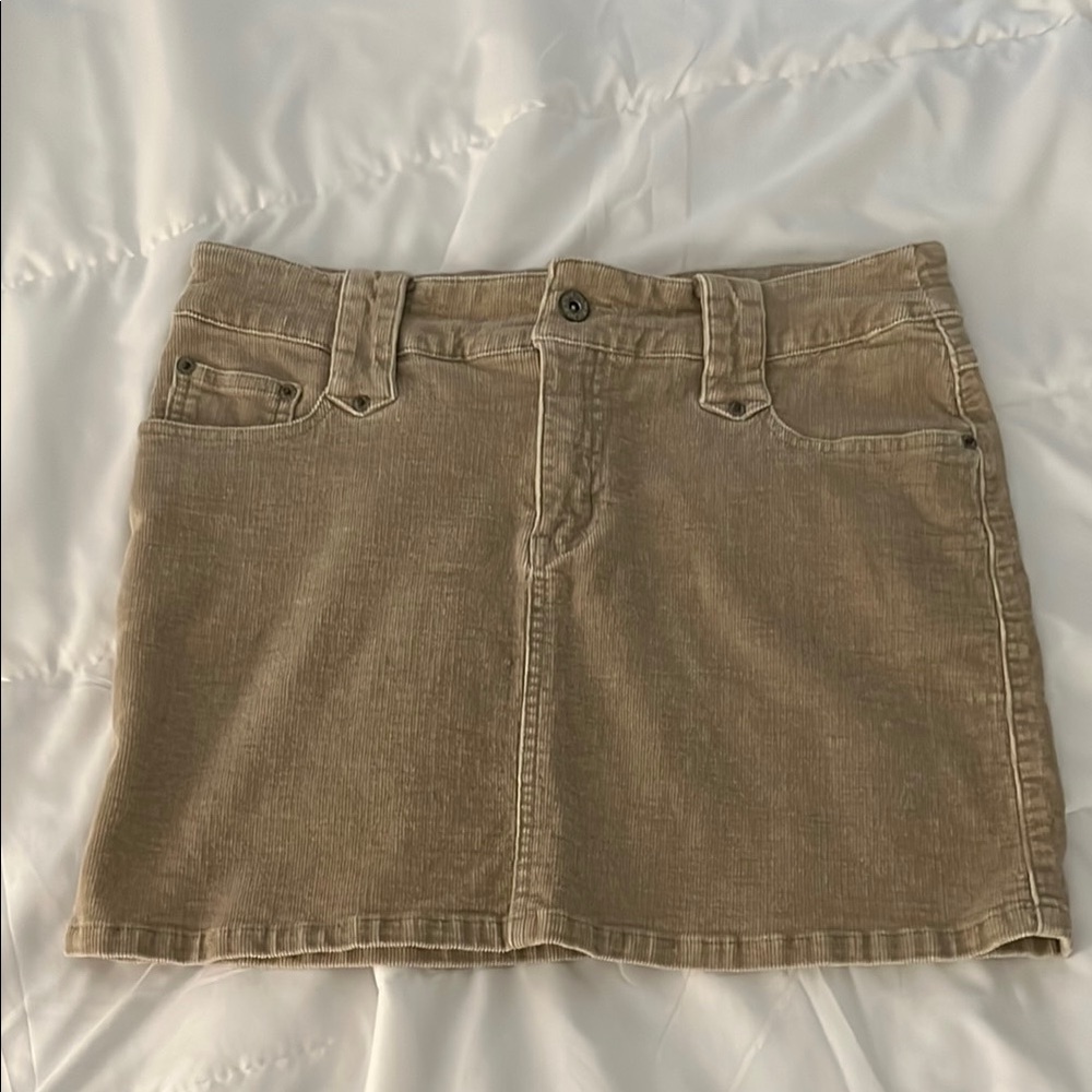 Women’s VTG 90’s Corduroy Tan mini skirt